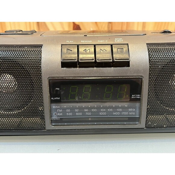 Vintage Radio Shack Chronomatic 293 Cassette Player Radio Tested/Works - Picture 5 of 11